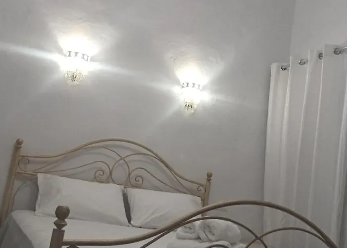 ξενοιασιά Κύθνος